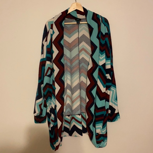 Rue 2 Plus Size Zigzag Striped Cardigan 